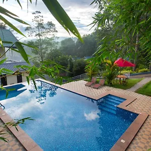 4* Resort The Arbour